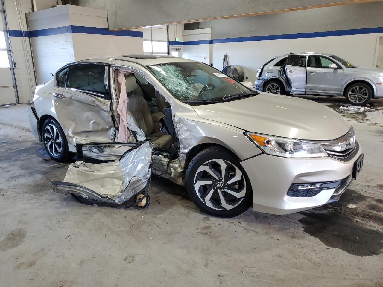 2017 Honda Accord - Image 4