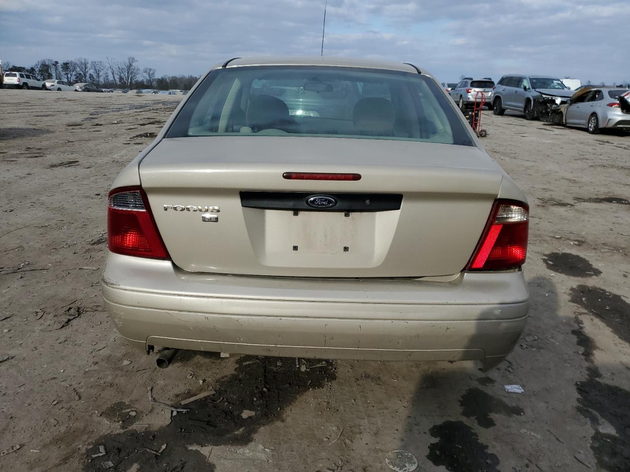 2007 Ford Focus - Image 6