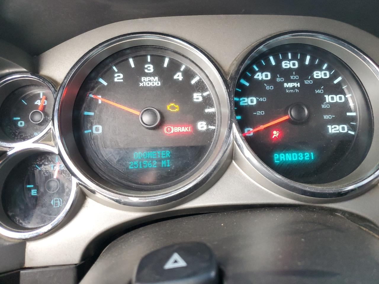 2008 GMC Sierra - Image 9
