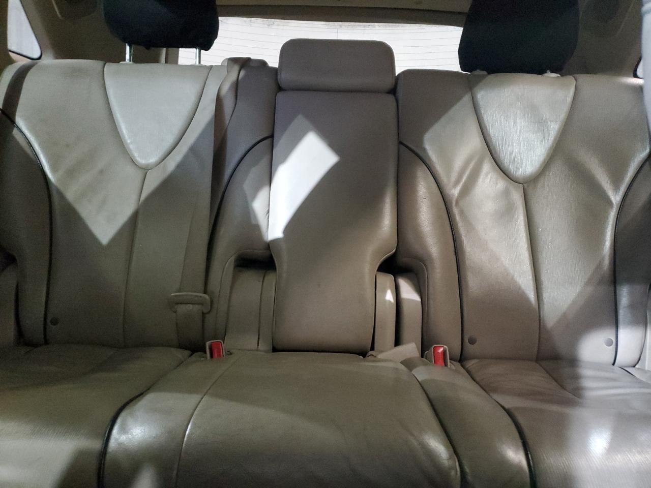 2009 Toyota Venza - Image 10