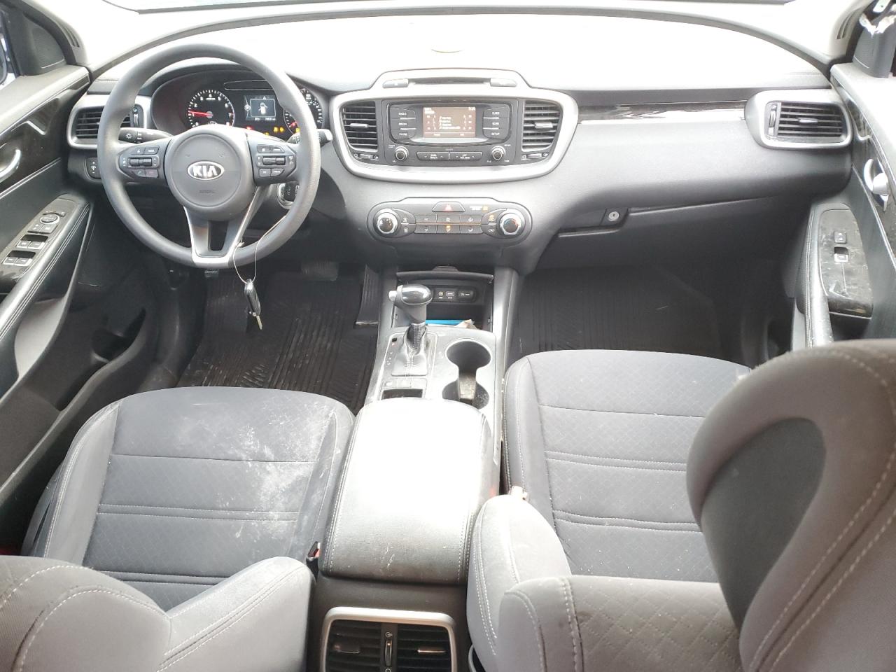 2016 Kia Sorento - Image 8