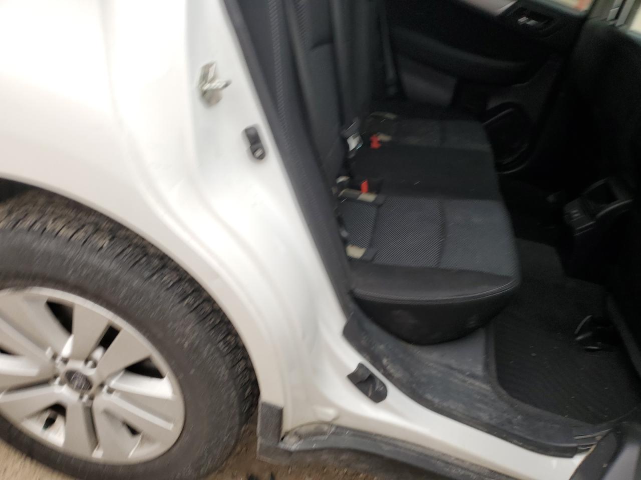 2019 Subaru Outback - Image 11