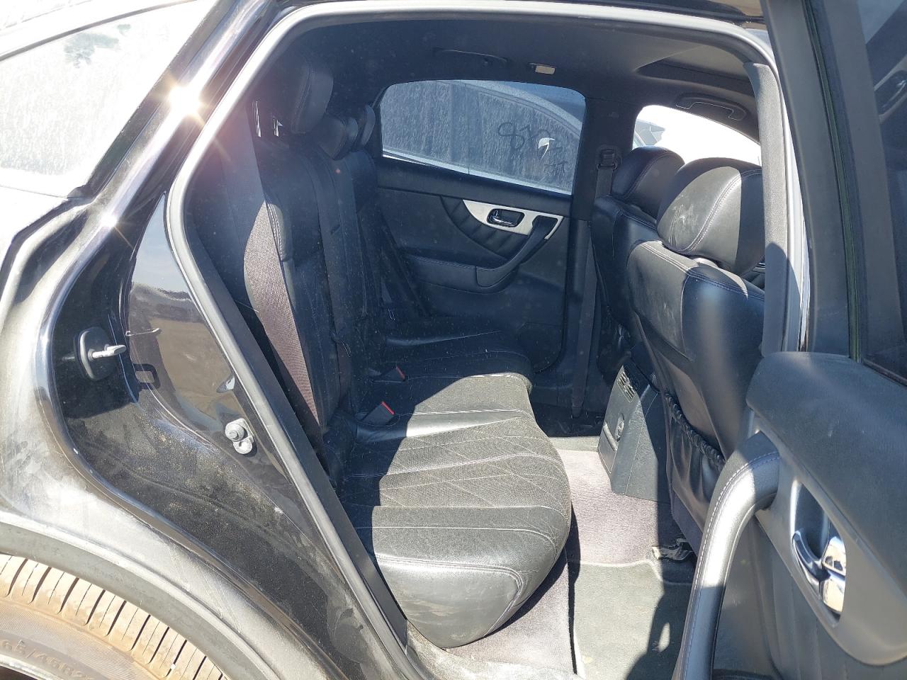 JNRCS1MWSGM660334 - 2016 Infi QX70 - #87516845