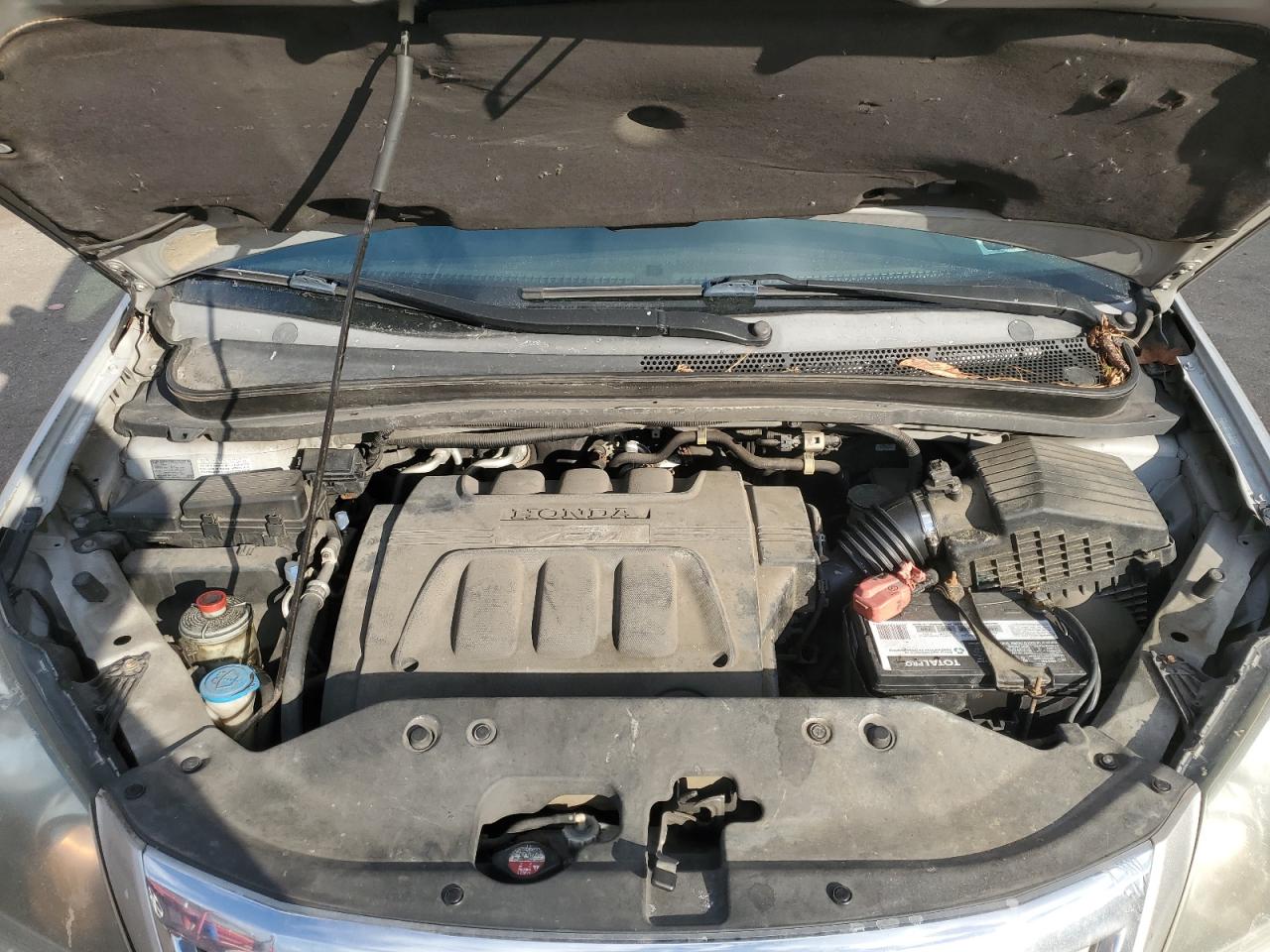 2009 Honda Odyssey - Image 12