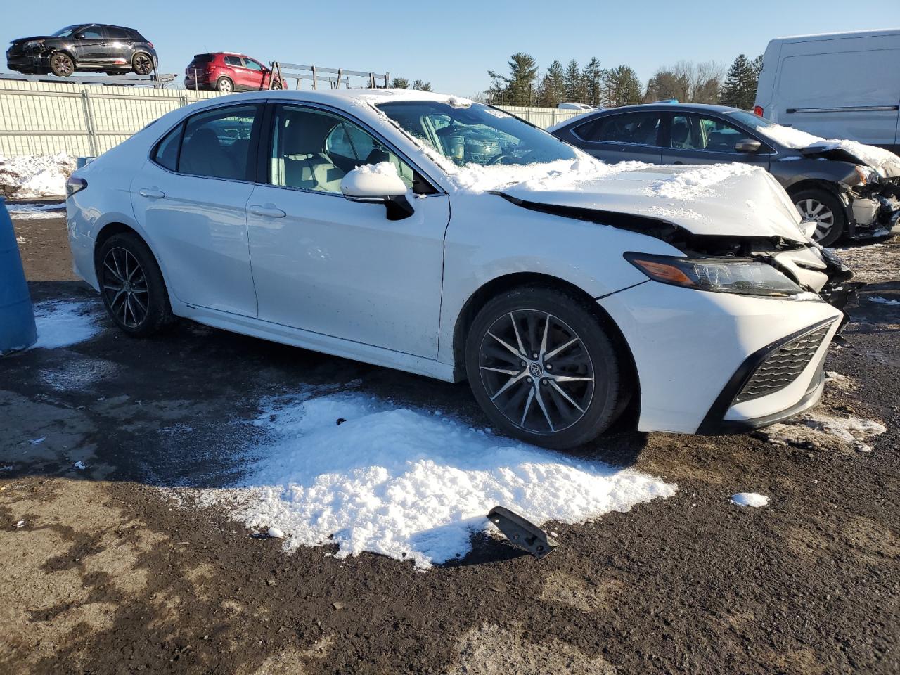 2022 Toyota Camry - Image 4
