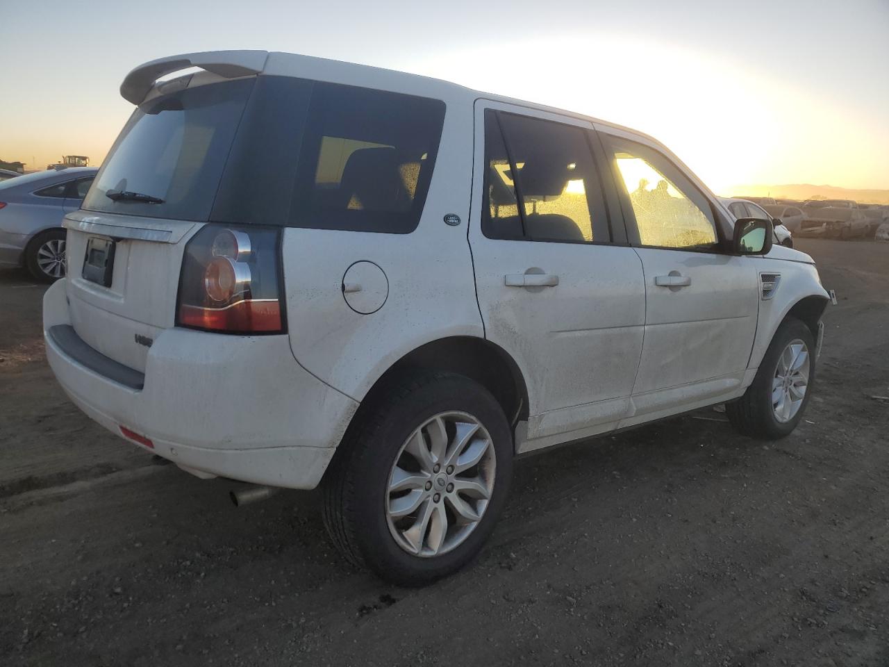 2013 Land Rover LR2 - Image 3