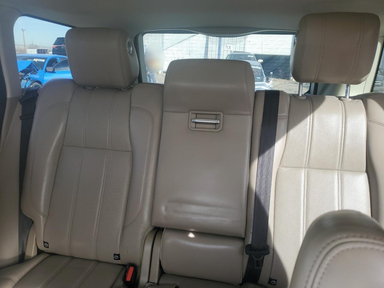 2016 Land Rover Range Rover - Image 10