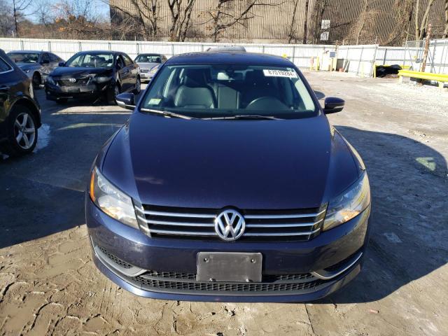  VOLKSWAGEN PASSAT 2014 Синій