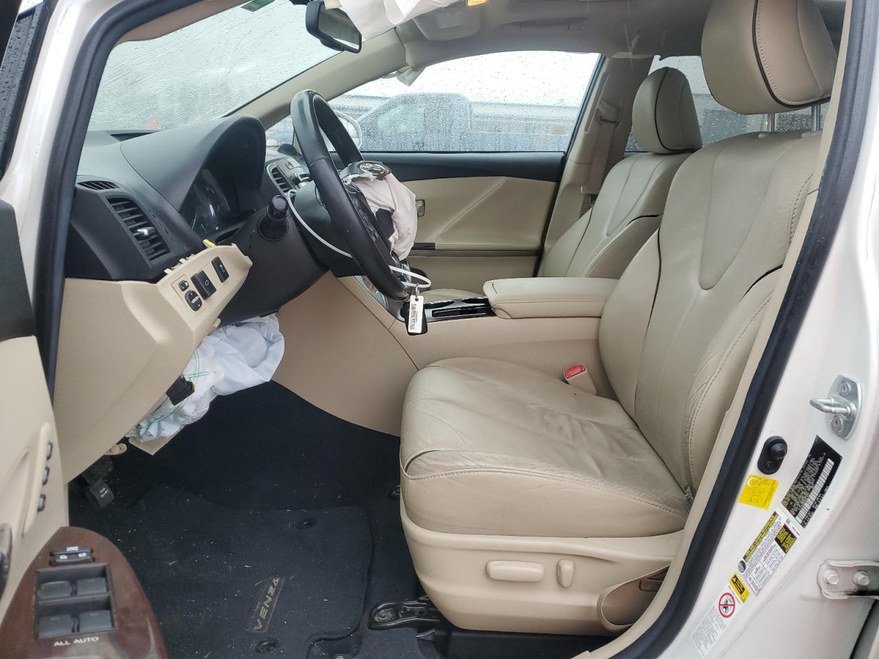 2013 Toyota Venza - Image 7