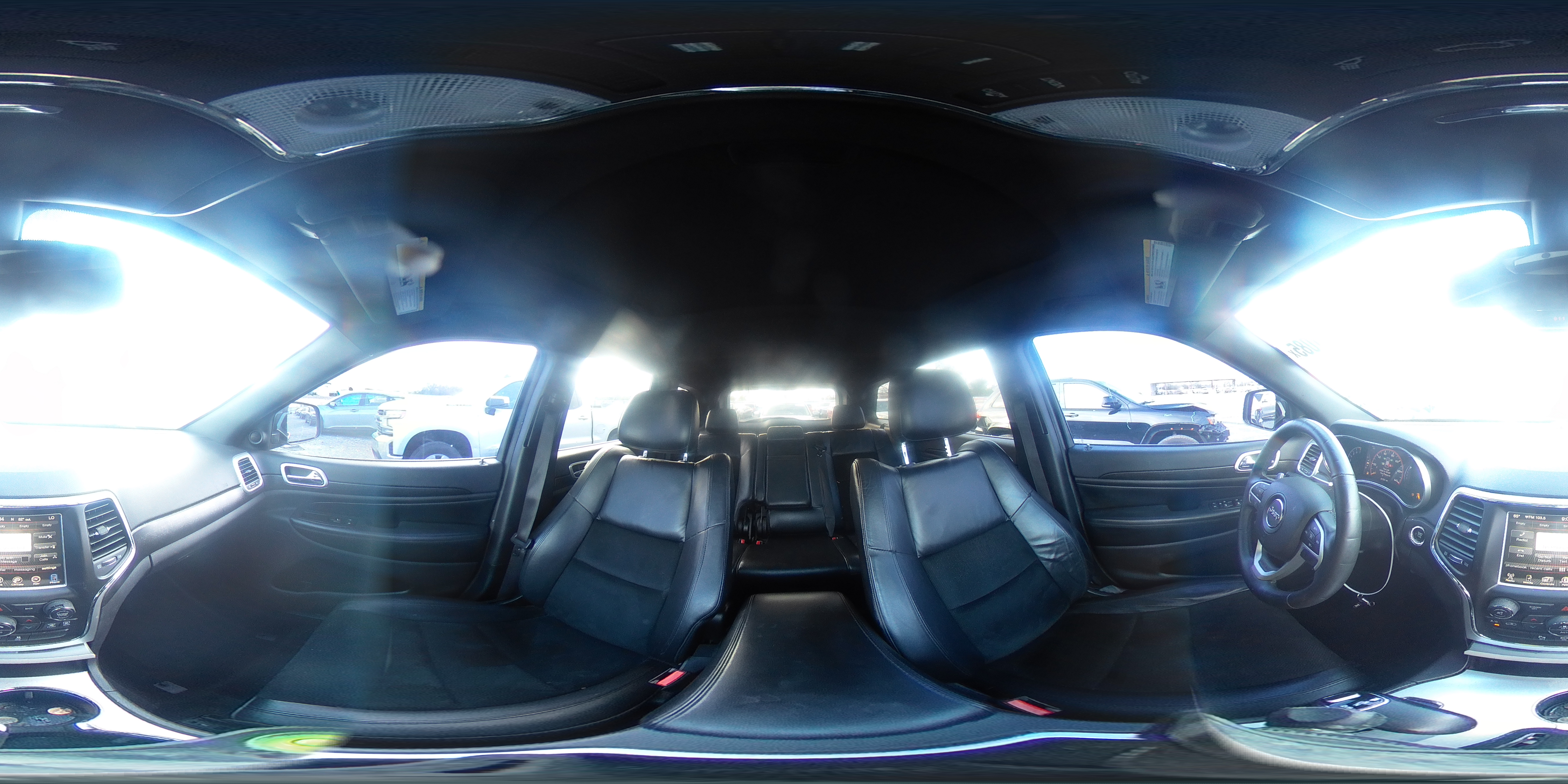 2015 Jeep Grand Cherokee - Image 13