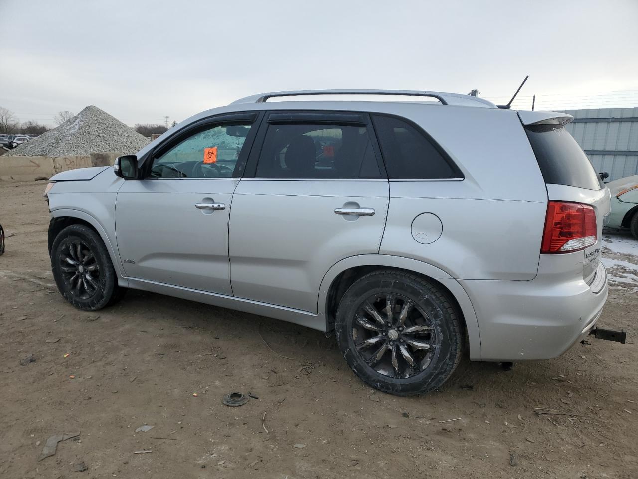 2013 Kia Sorento - Image 2