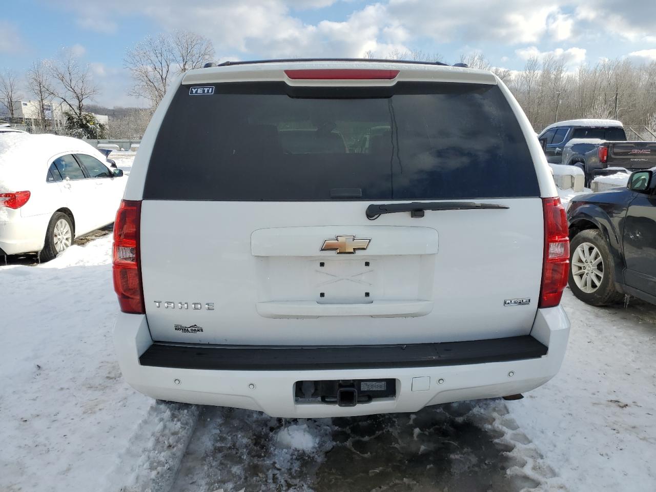 2009 Chevrolet Tahoe - Image 6