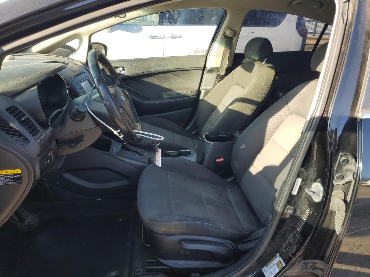 2014 Kia Forte - Image 7
