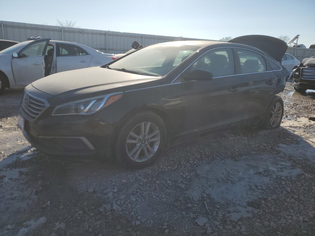2016 Hyundai Sonata - Image 1