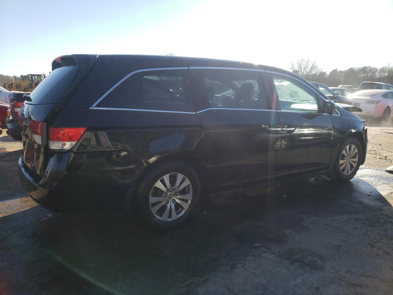 2015 Honda Odyssey - Image 3