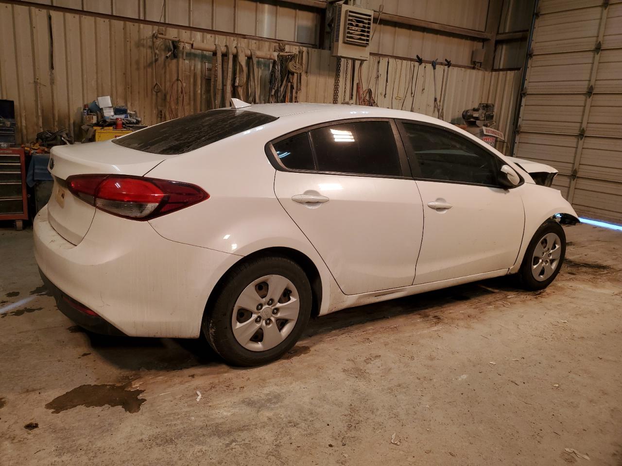 2017 Kia Forte - Image 3