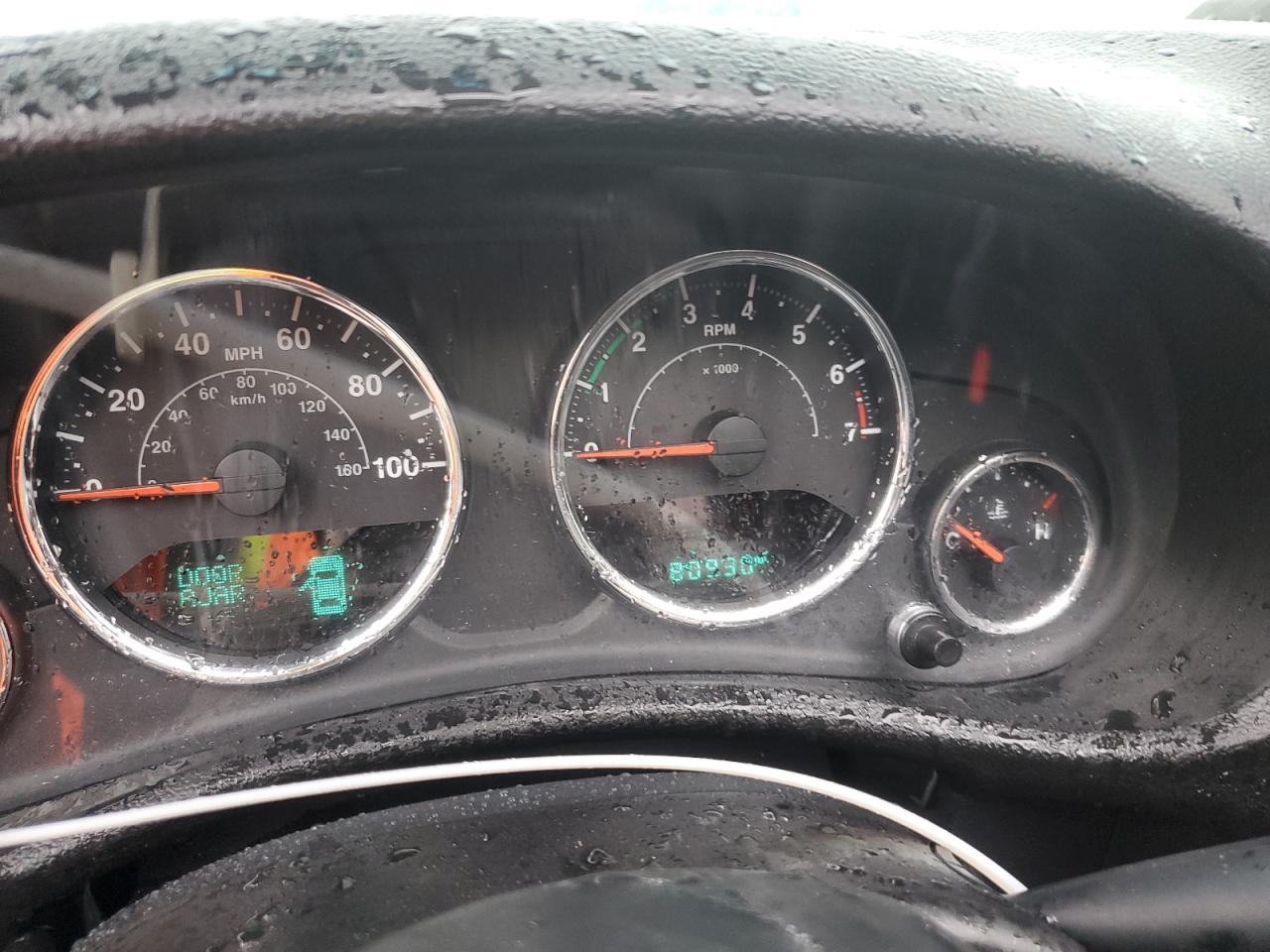 2016 Jeep Wrangler - Image 9