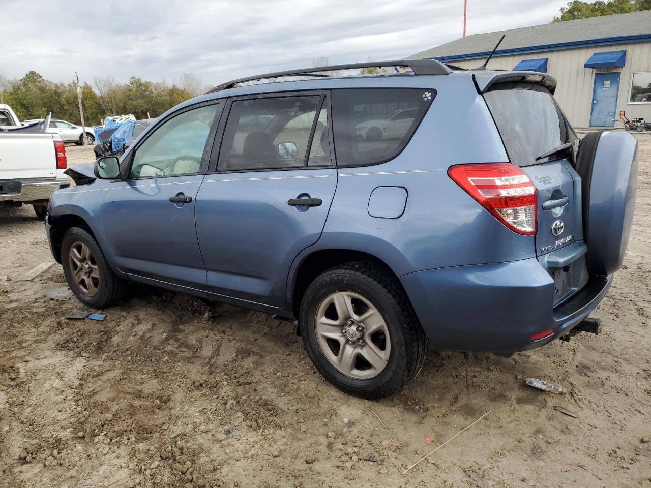 2010 Toyota RAV 4 - Image 2
