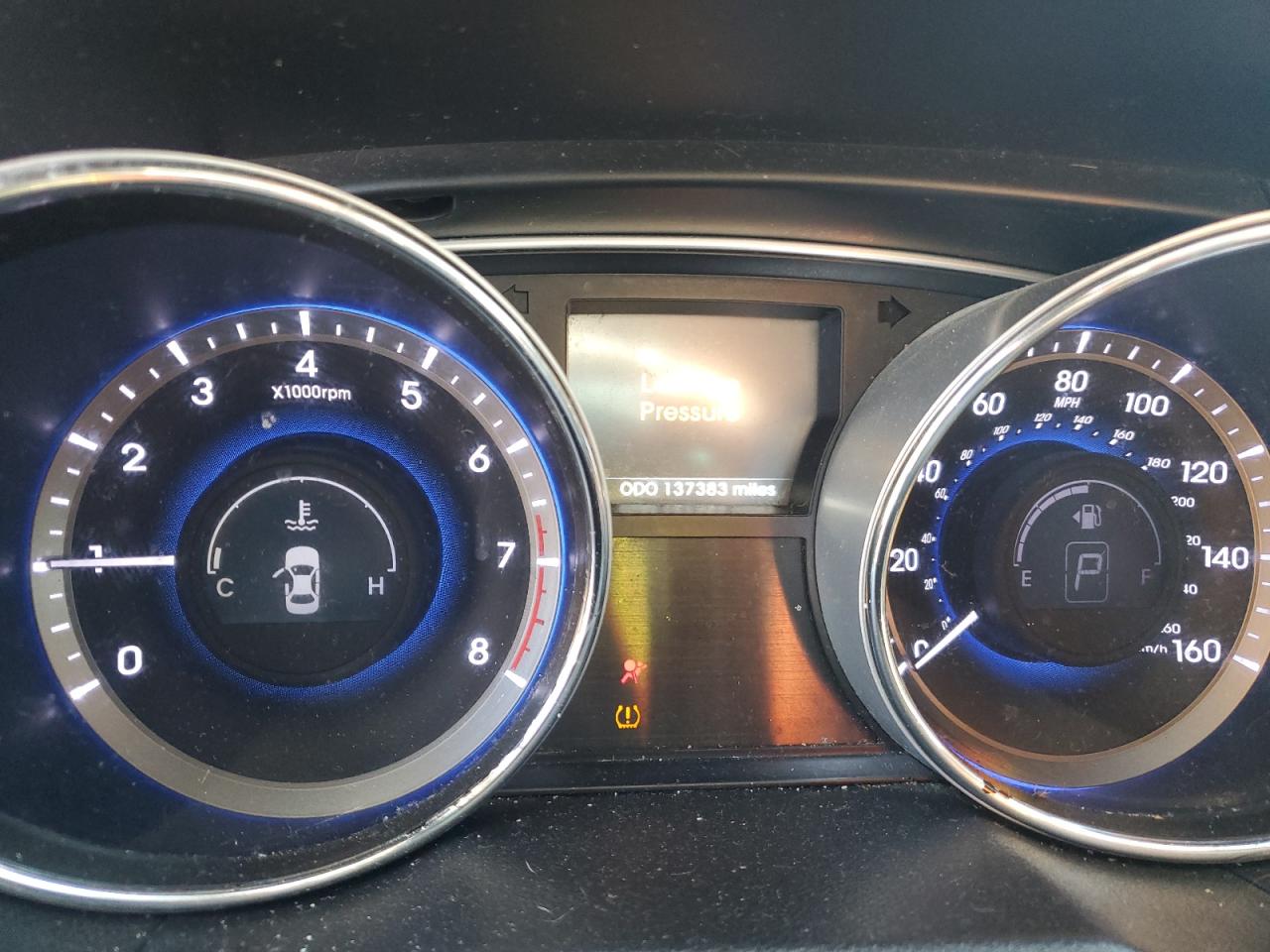 2014 Hyundai Sonata - Image 9