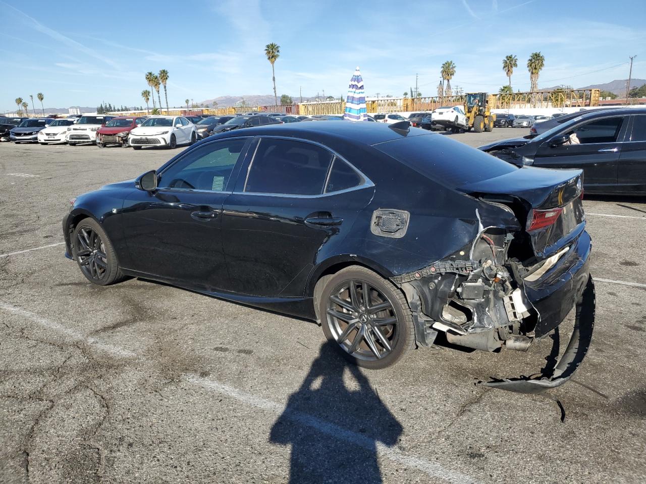 2014 Lexus IS - Image 2