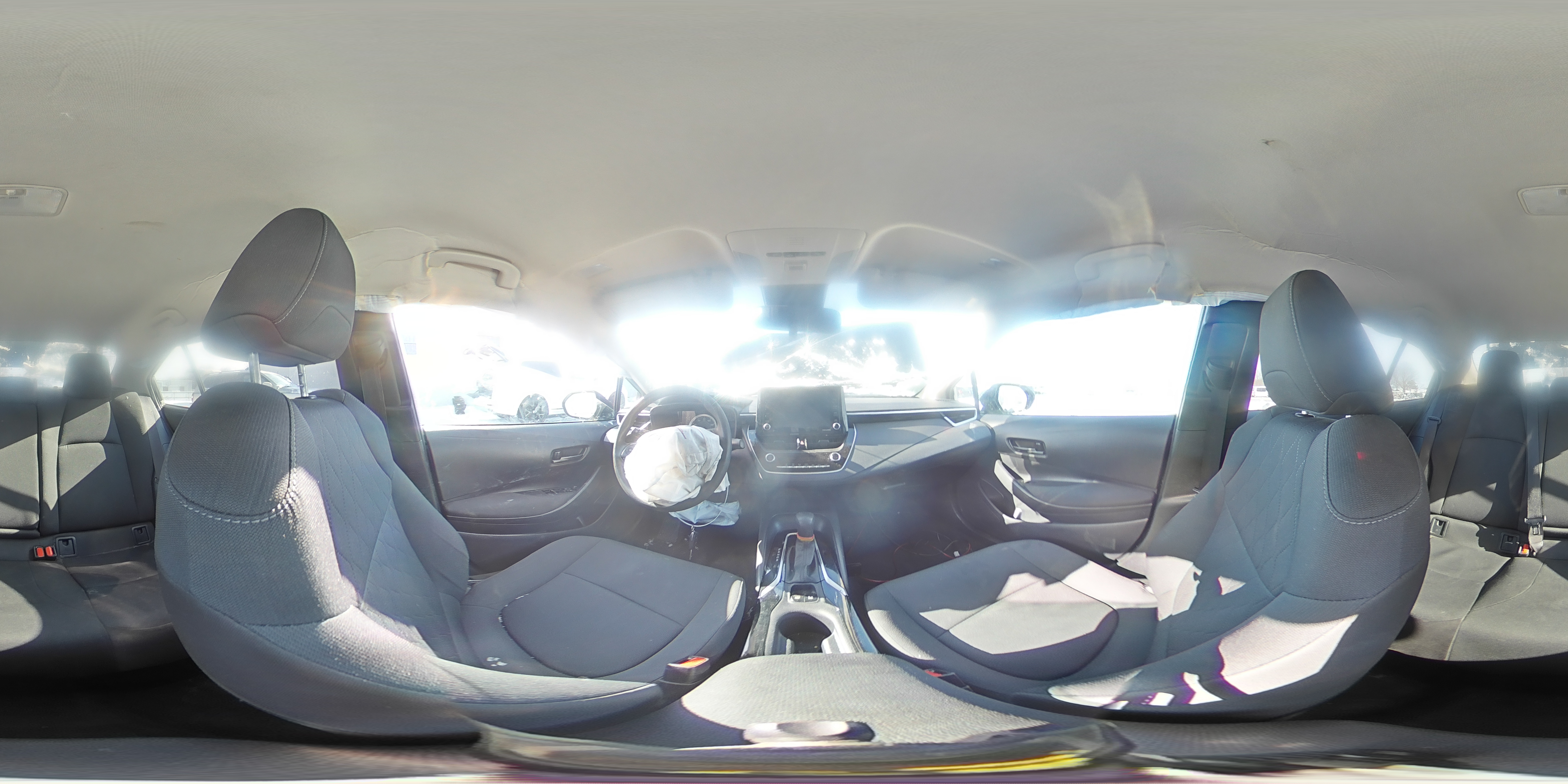 2022 Toyota Corolla - Image 15