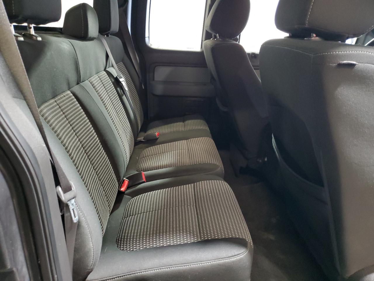 2014 Ford F-150 - Image 10