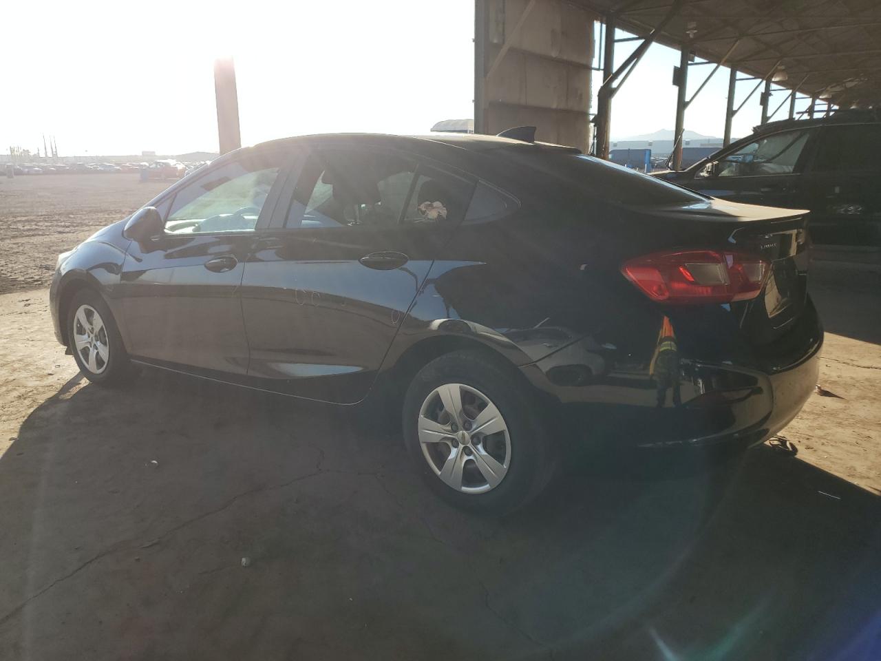 2017 Chevrolet Cruze - Image 2
