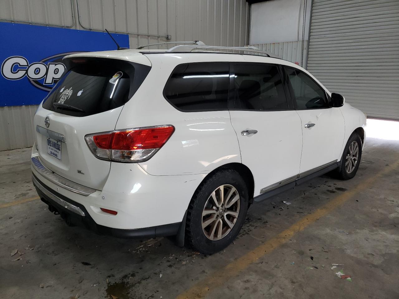 2014 Nissan Pathfinder - Image 3