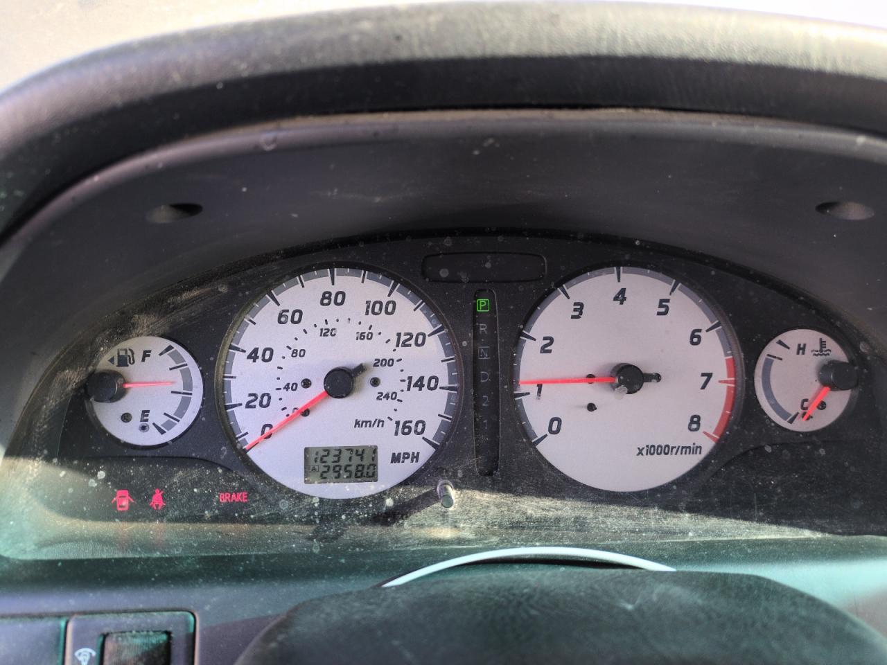 2001 Nissan Maxima - Image 9