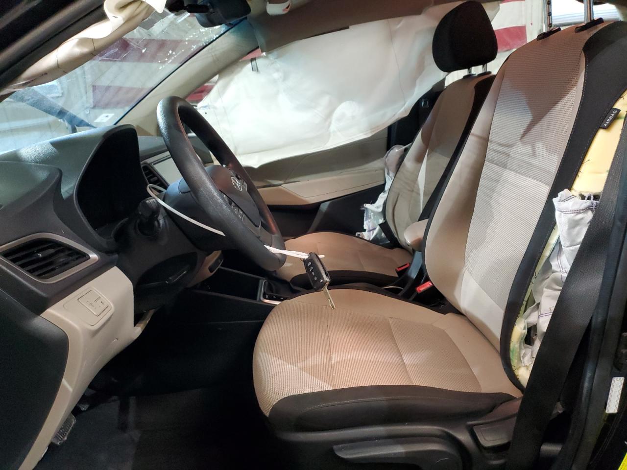 2022 Hyundai Accent - Image 7