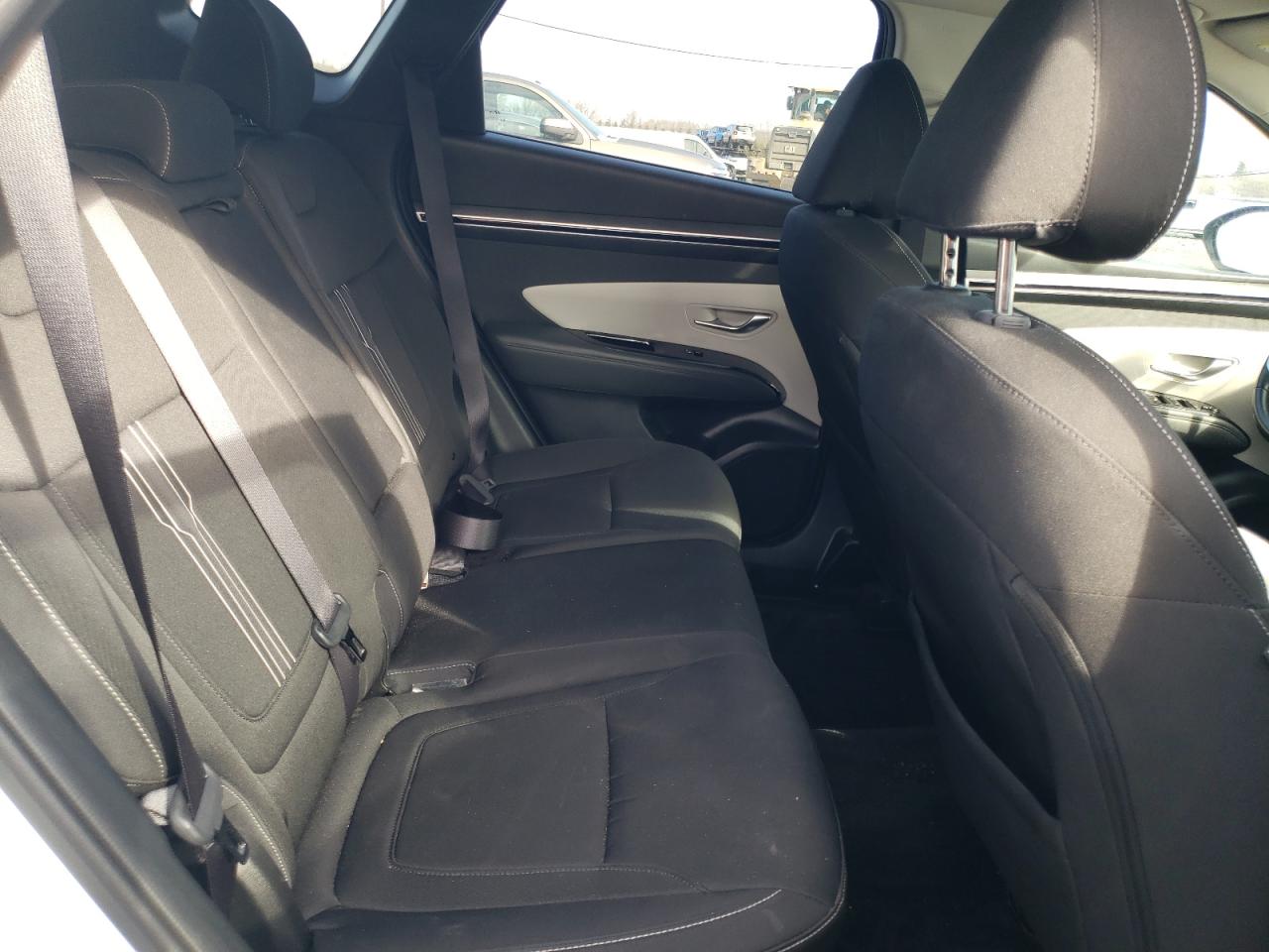 2022 Hyundai Tucson - Image 10