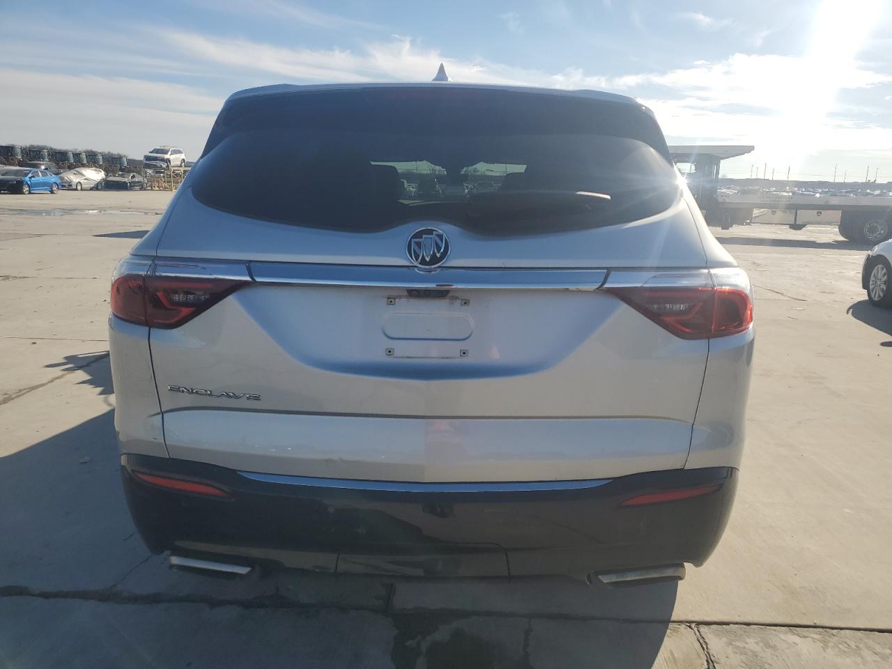 2022 Buick Enclave - Image 6