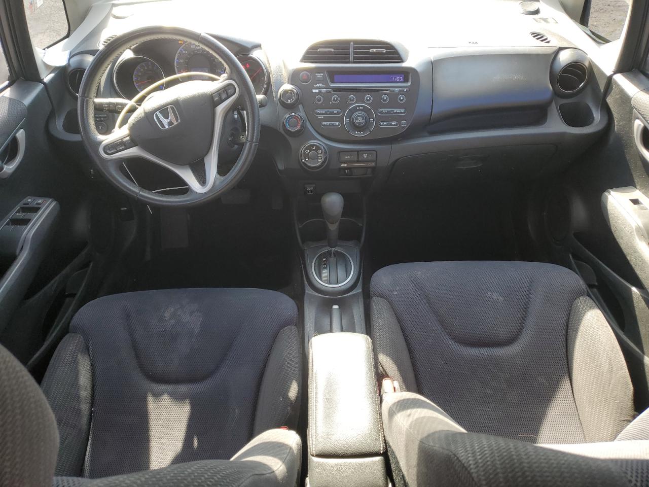 2013 Honda Fit - Image 8