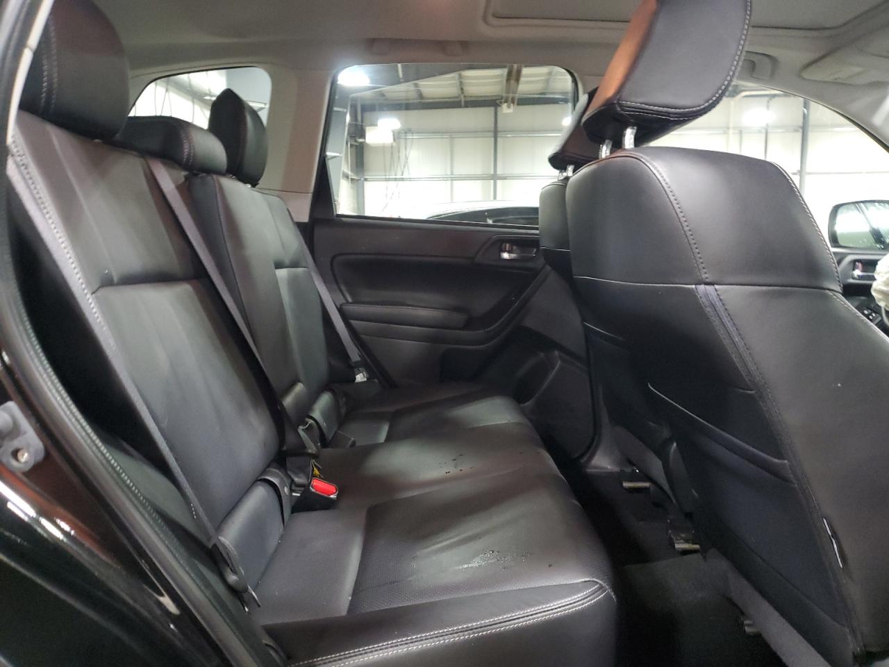 2015 Subaru Forester - Image 11