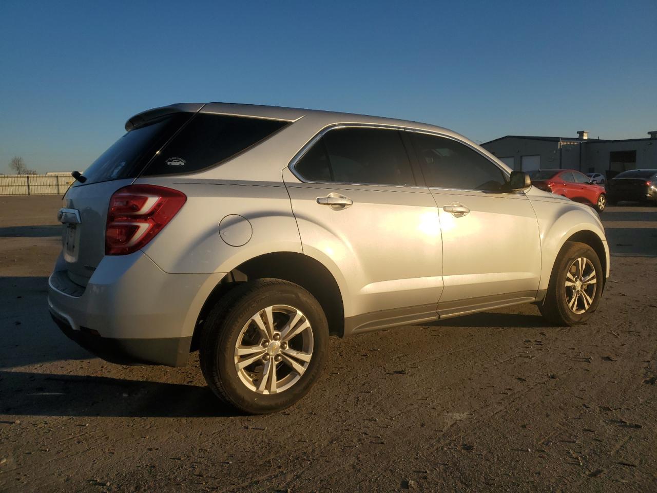 2016 Chevrolet Equinox - Image 3