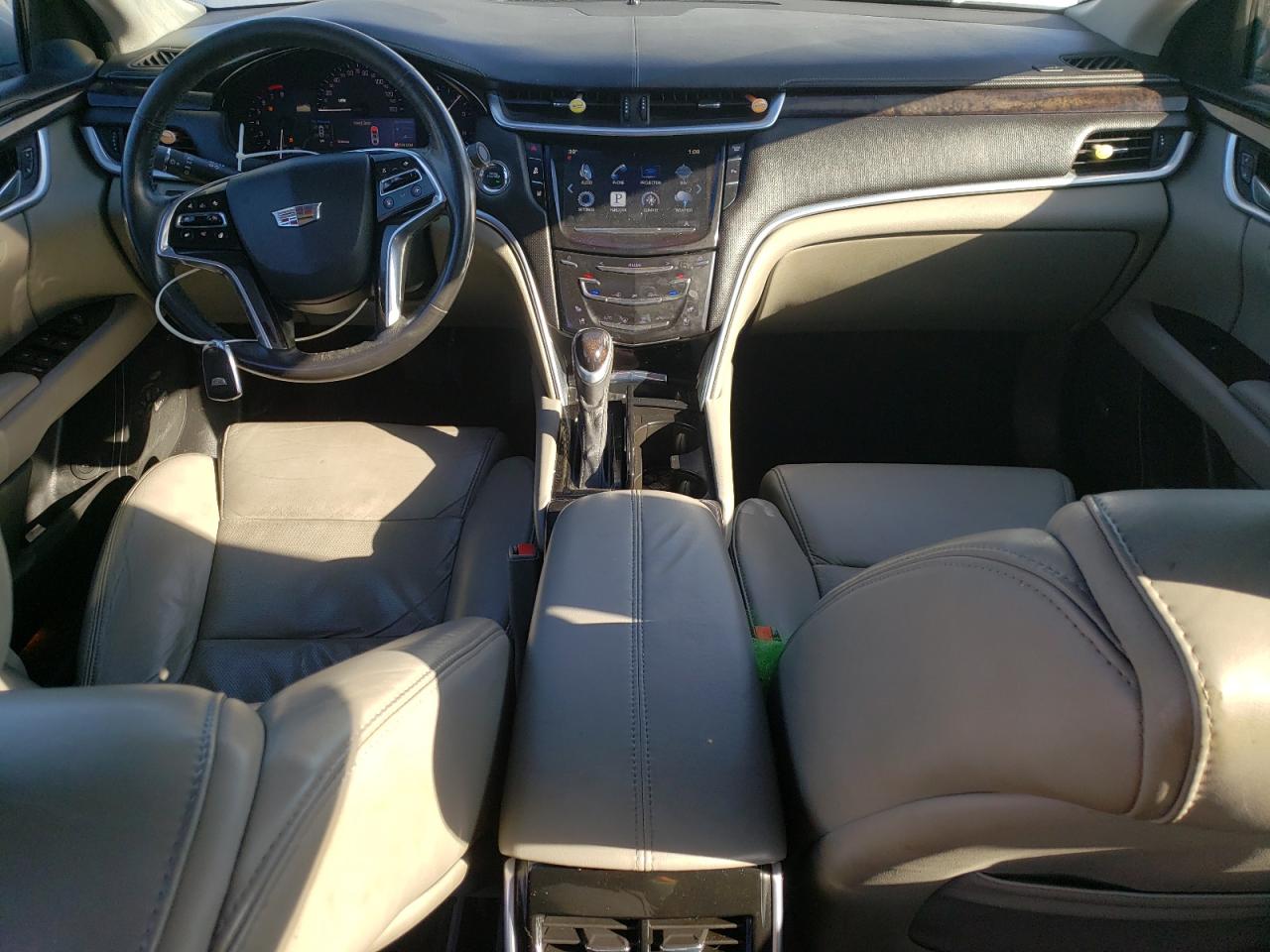 2016 Cadillac XTS - Image 8