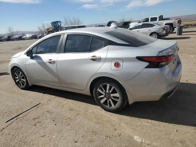  NISSAN VERSA 2020 Серебристый