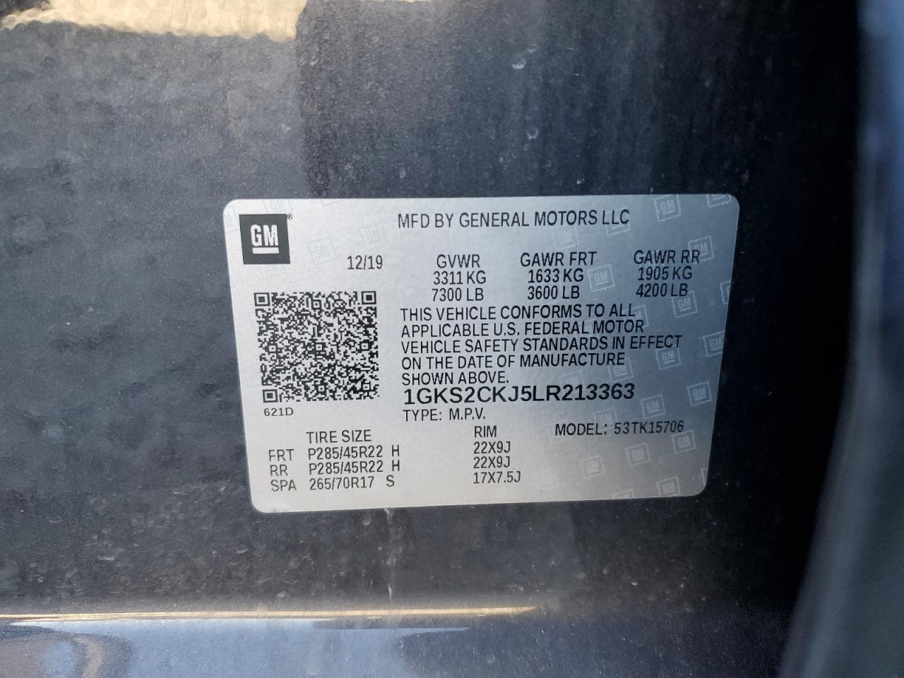 2020 GMC Yukon - Image 13