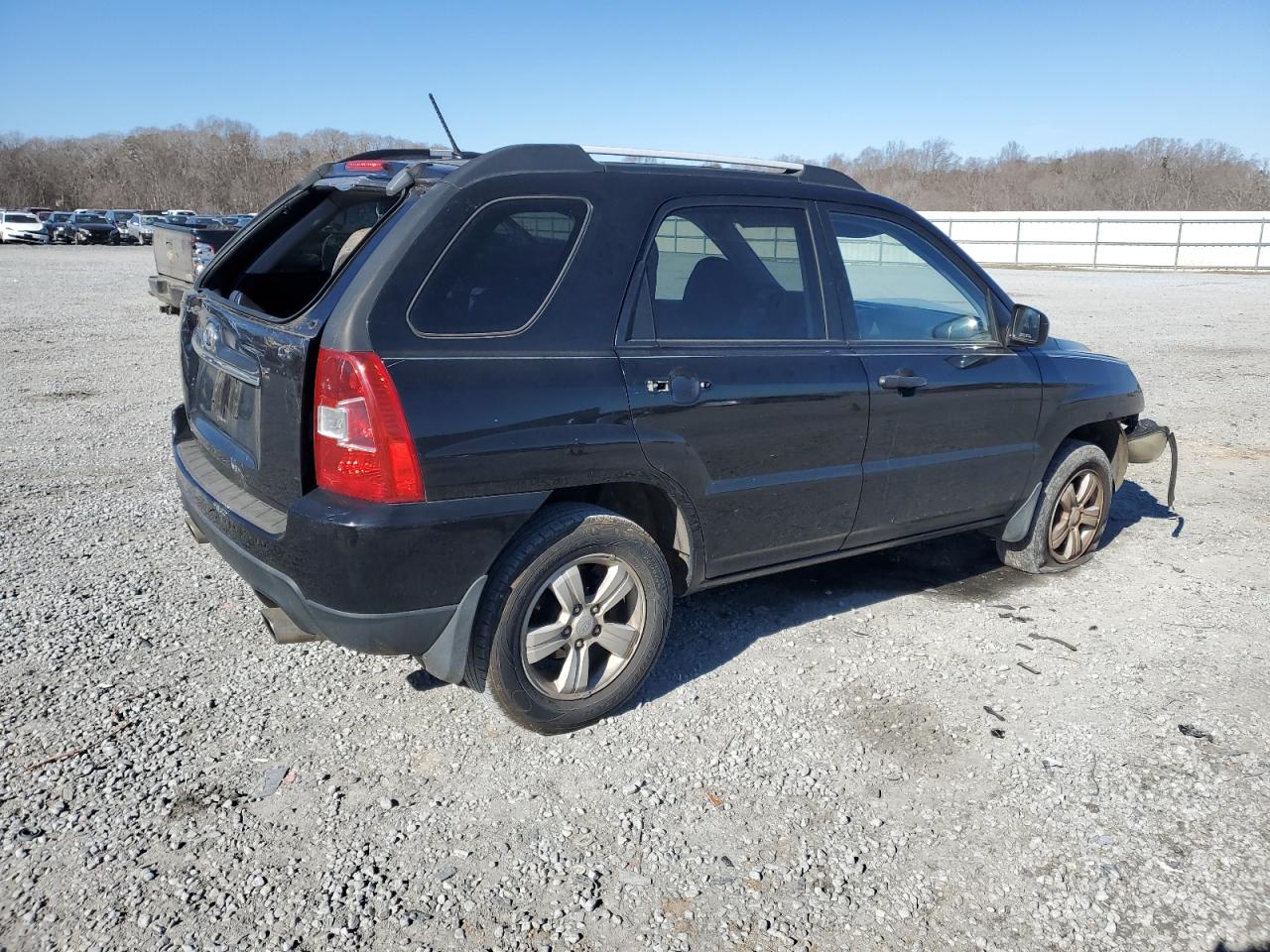 2009 Kia Sportage - Image 3