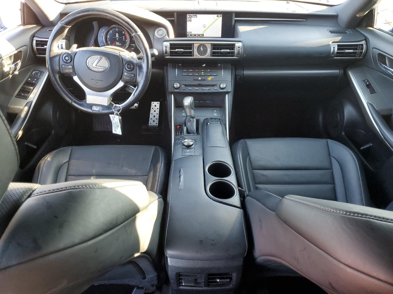 2016 Lexus IS - Image 8