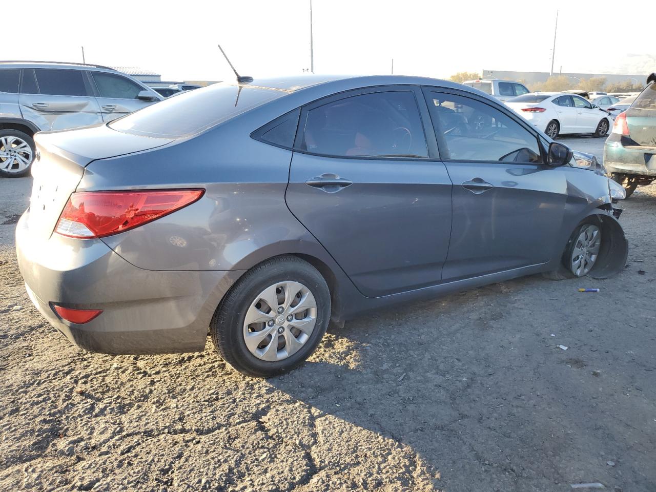 2016 Hyundai Accent - Image 3