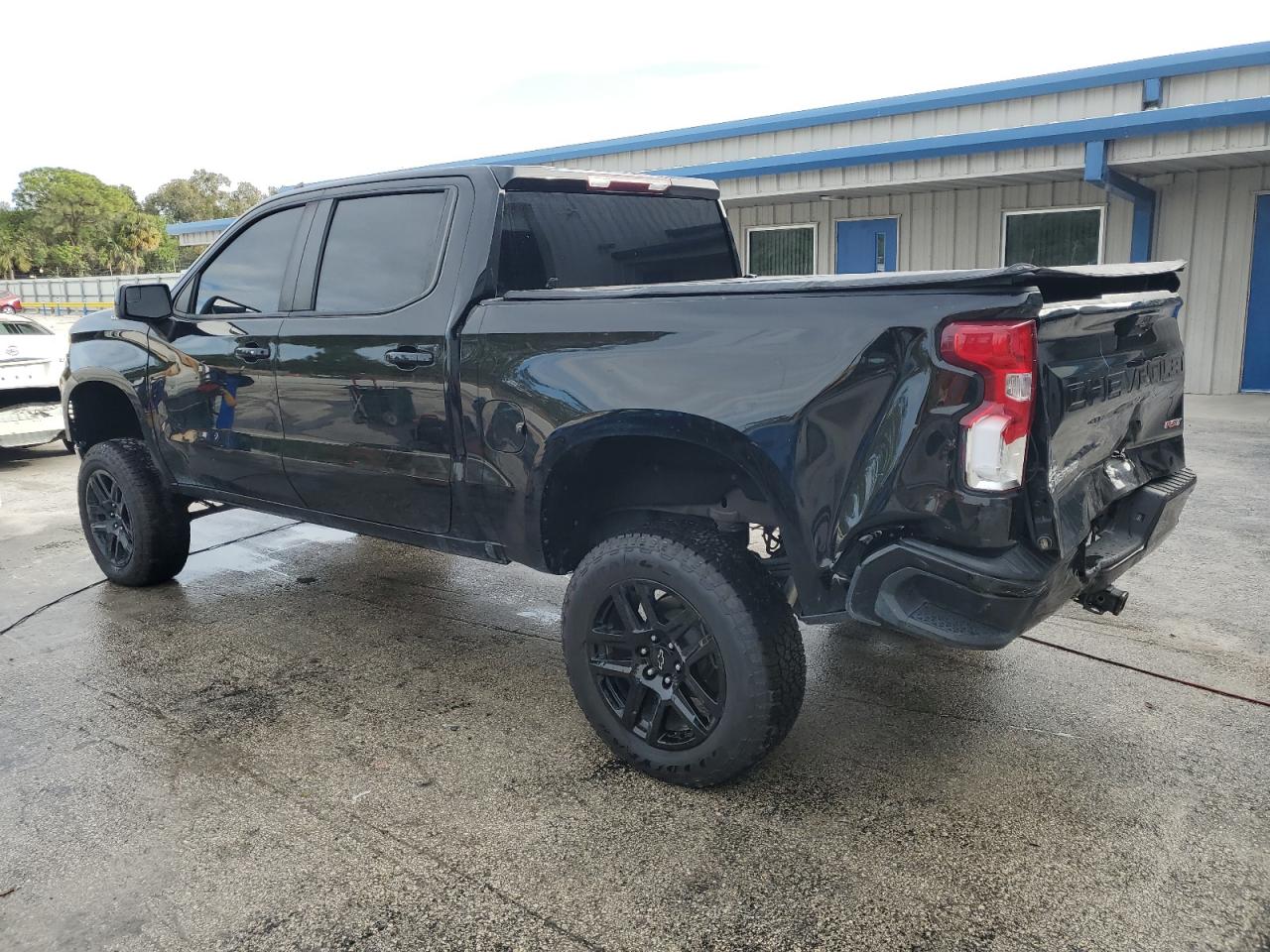 2022 Chevrolet Silverado - Image 2