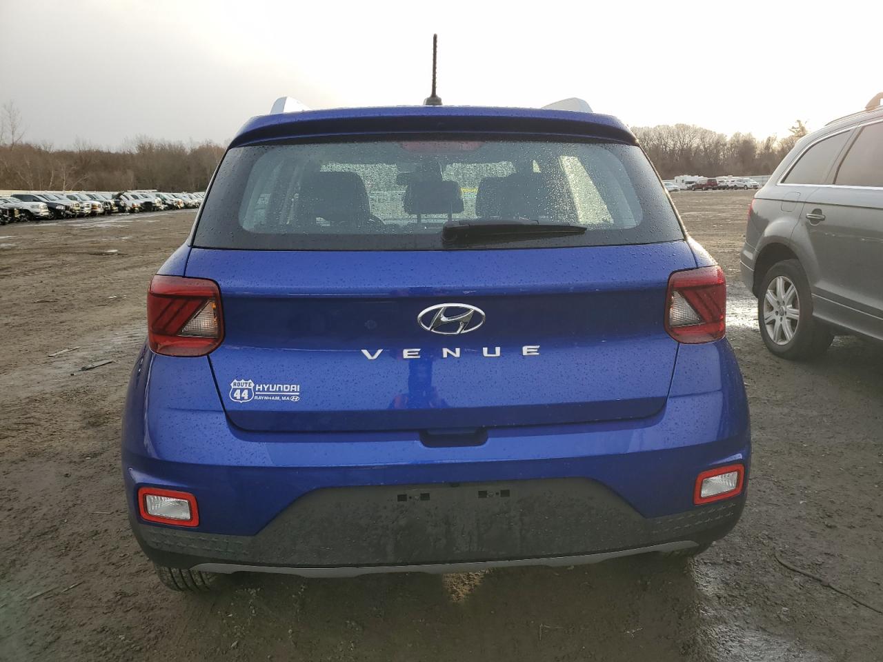 2024 Hyundai Venue - Image 6