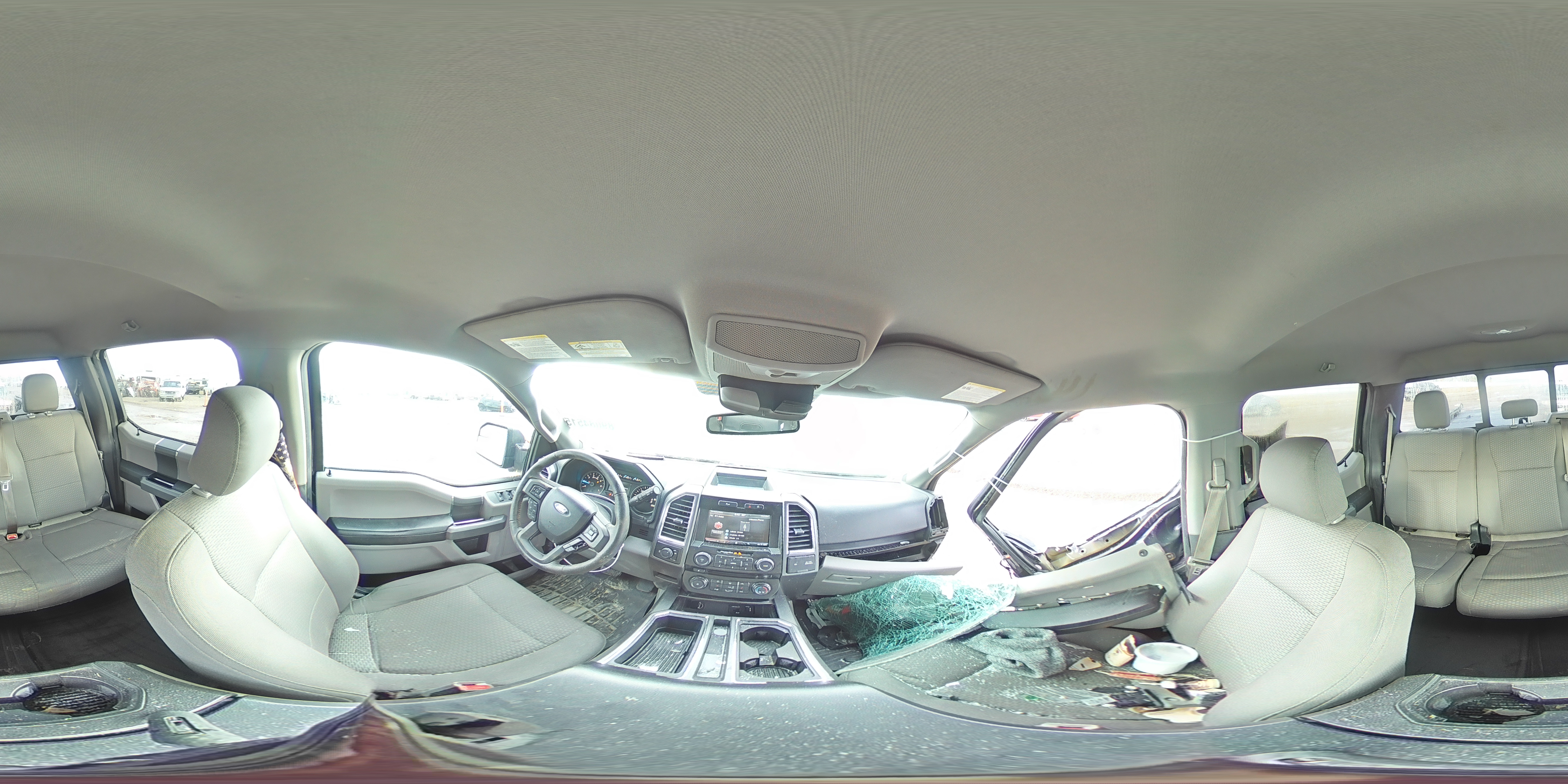 2015 Ford F-150 - Image 13