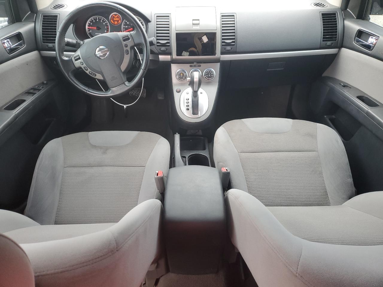 2012 Nissan Sentra - Image 8