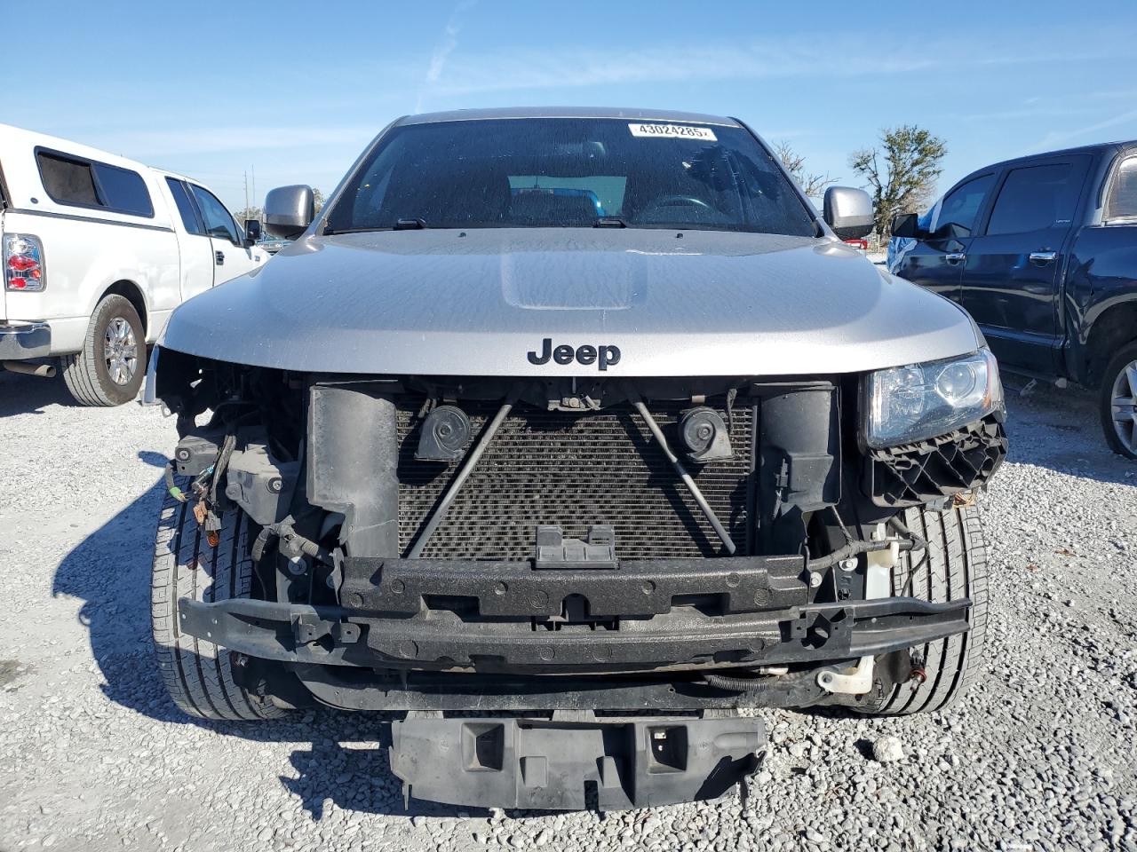 2014 Jeep Grand Cherokee - Image 5