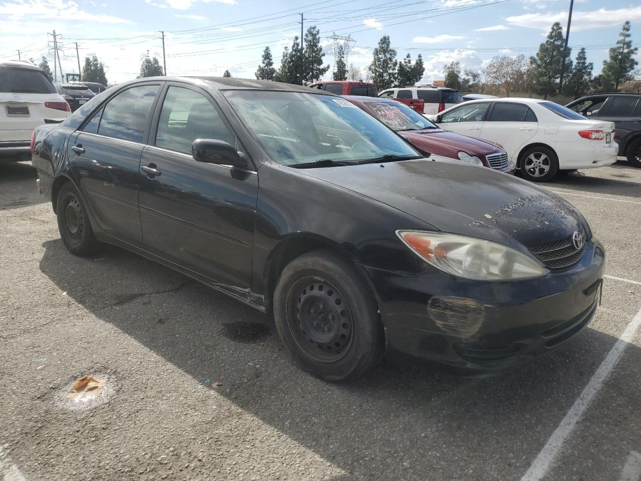 2004 Toyota Camry - Image 4