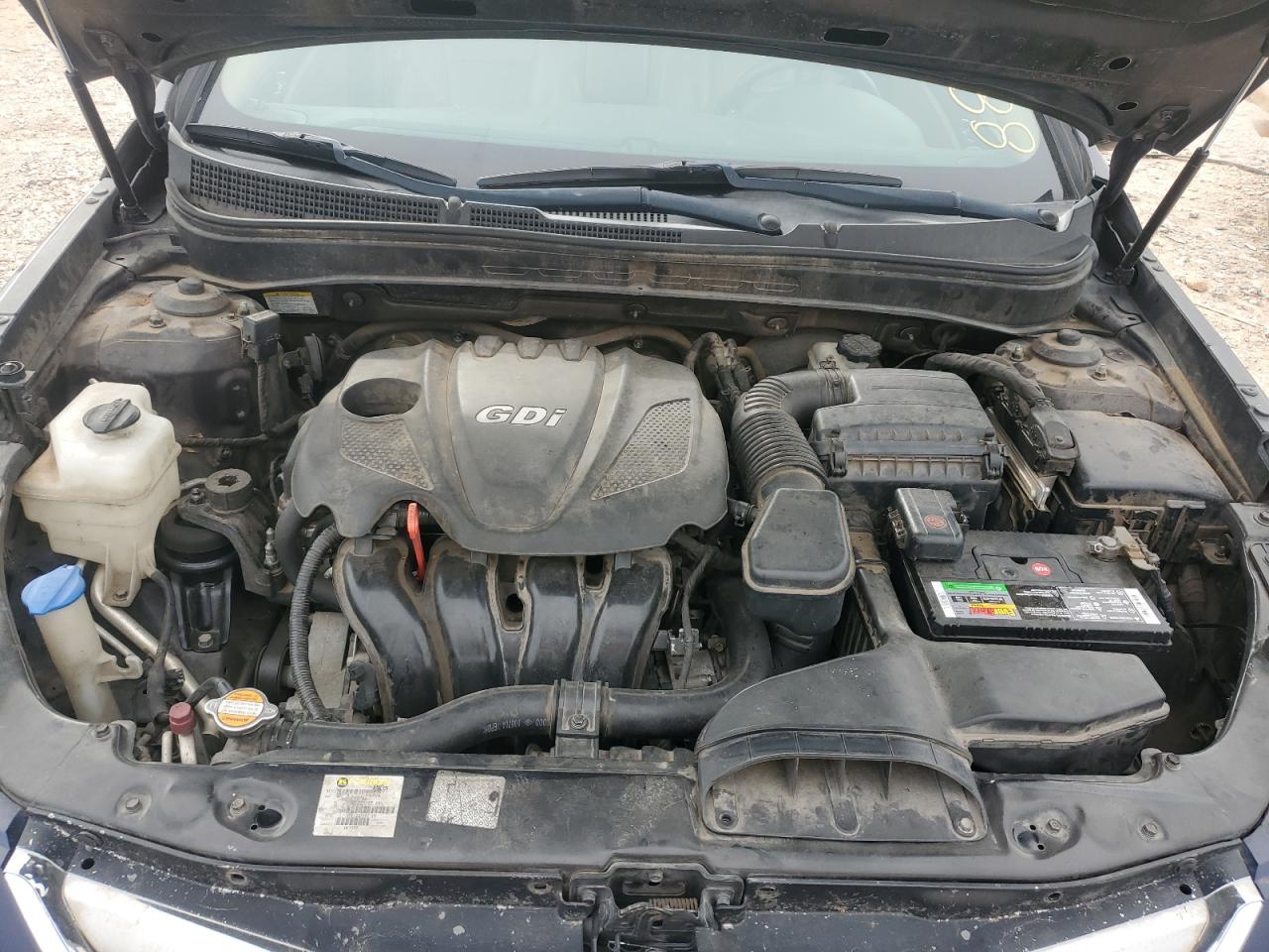 2011 Hyundai Sonata - Image 11