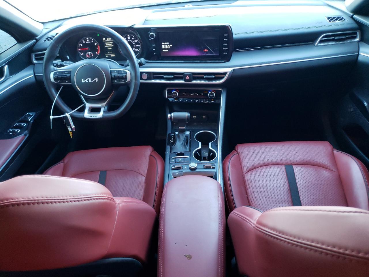 2023 Kia K5 - Image 8