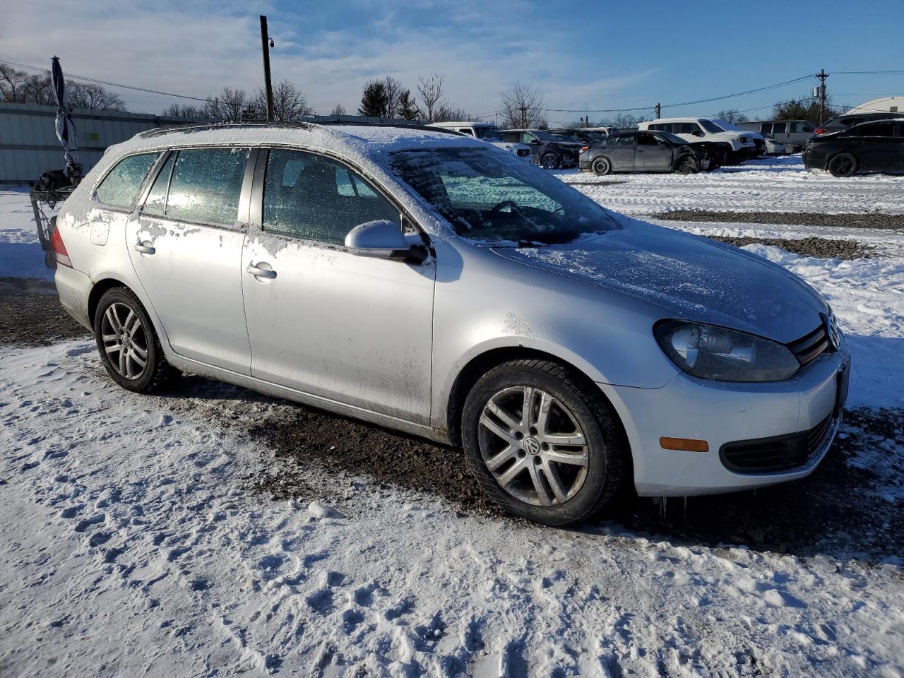 2010 Volkswagen Jetta - Image 4